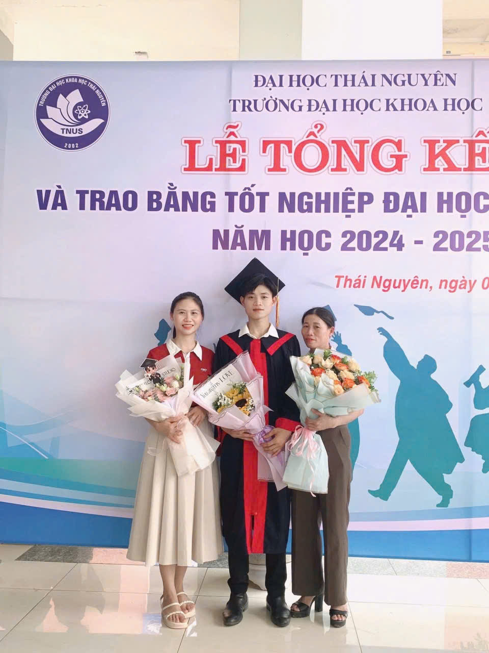 Hành trình tri thức nối dài – Khi niềm tin được viết tiếp qua từng thế hệ sinh viên ngành Khoa học quản lý – Trường Đại học Khoa học - Đại học Thái Nguyên