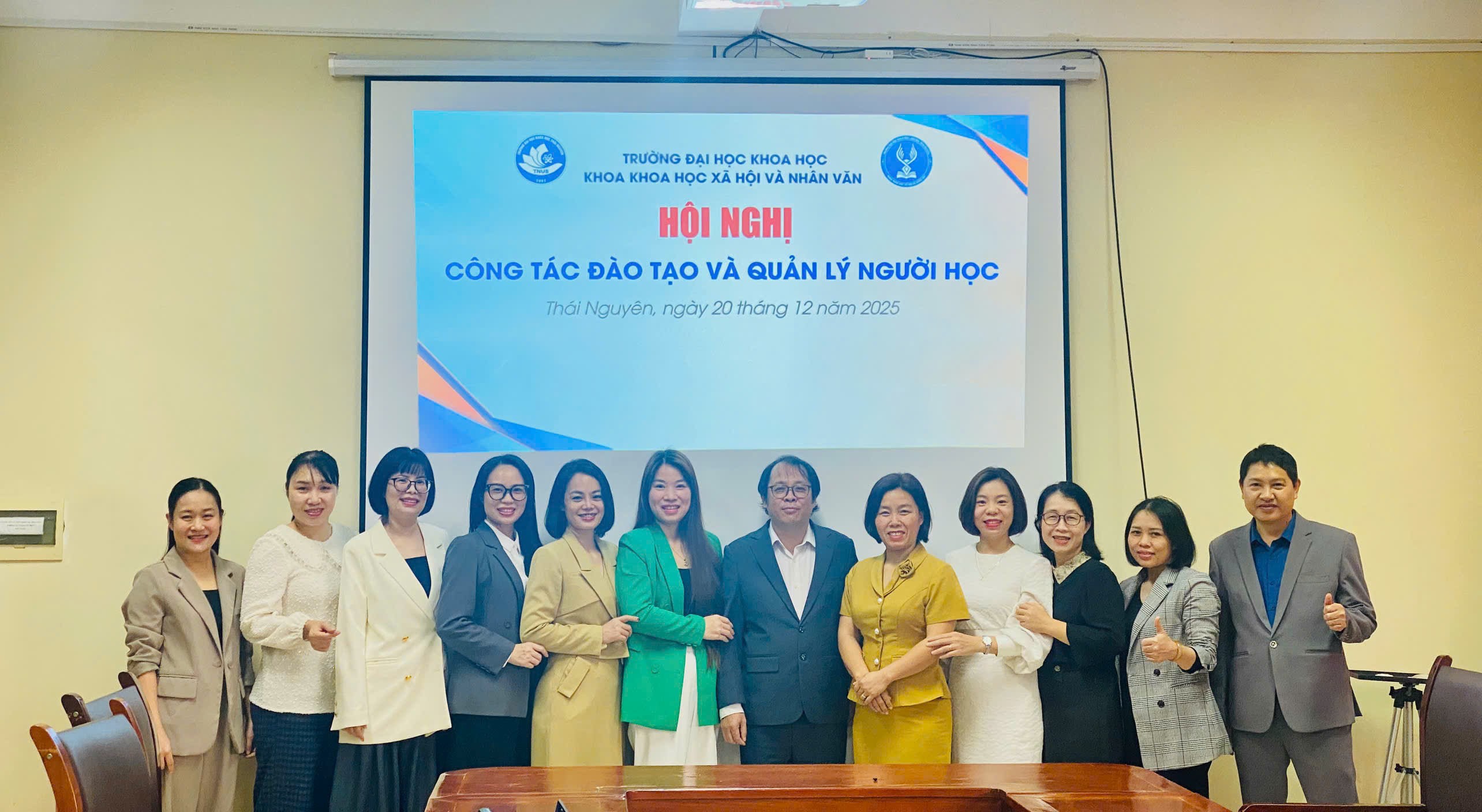 Khoa Khoa học Xã hội & Nhân văn Tổ chức: Hội nghị Công tác đào tạo và quản lý người học 2025!